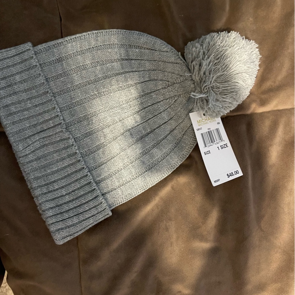 Hat - Picture 2 of 3